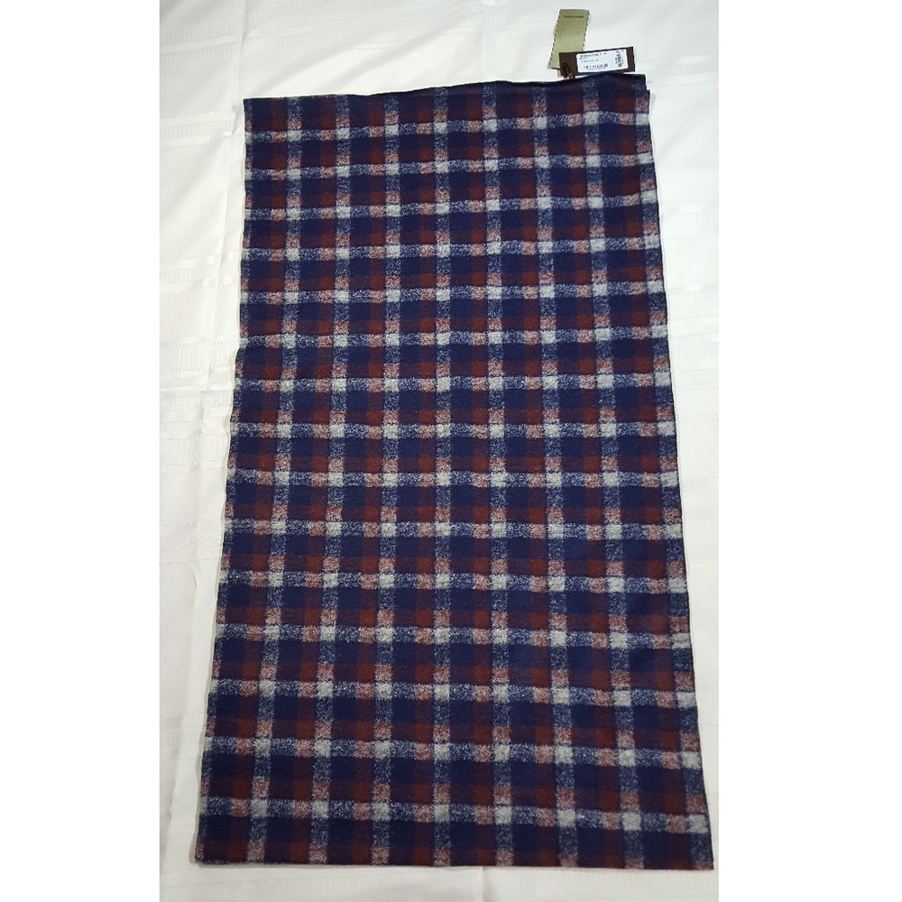 Men's Italian Scarf, New with tags, Blue &Burgundy